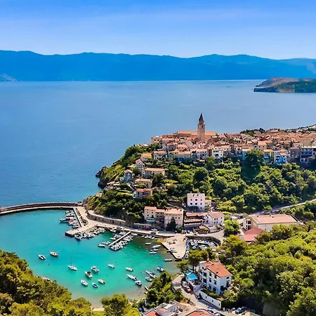 Villa Pinaza A Vrbnik (Primorje-Gorski Kotar)