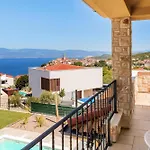Villa Pinaza A Vrbnik (Primorje-Gorski Kotar)