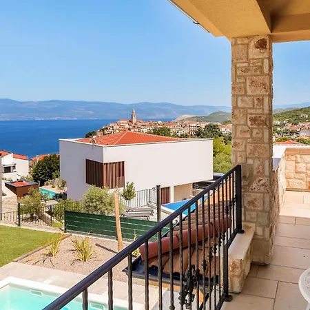 Villa Pinaza A Vrbnik (Primorje-Gorski Kotar)